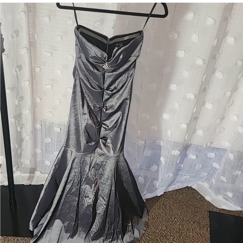Beautiful gray mermaid dress - Picture 3 of 4
